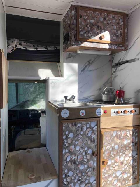 Hotel Hippie Camper Jimmy Tybinga Zewnętrze zdjęcie